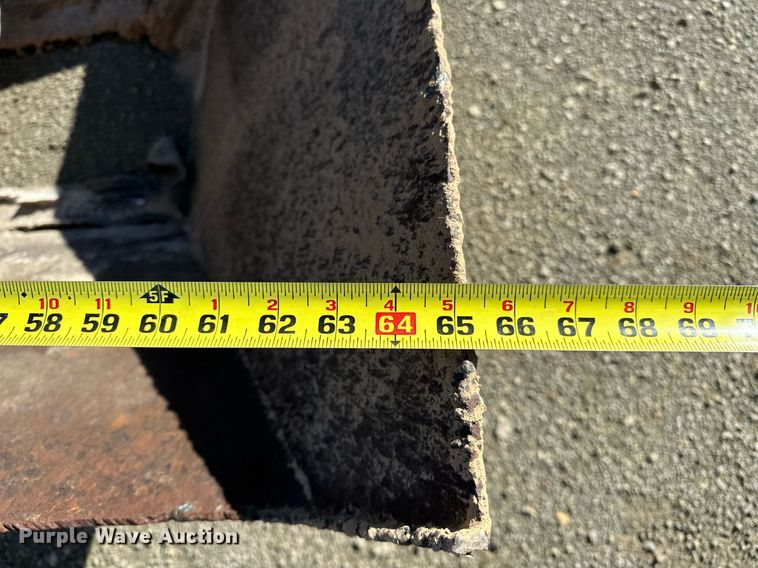 image for item OM9851 Adams conveyor