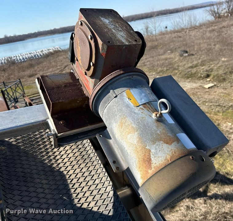 image for item OM9851 Adams conveyor