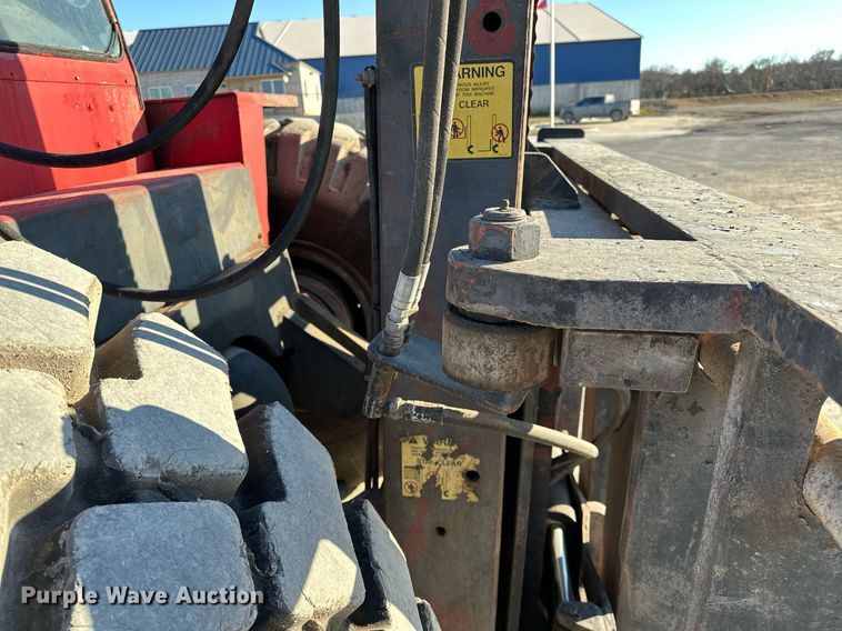 image for item OM9853 1983 Taylor TE-250S forklift