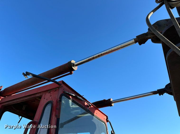 image for item OM9853 1983 Taylor TE-250S forklift