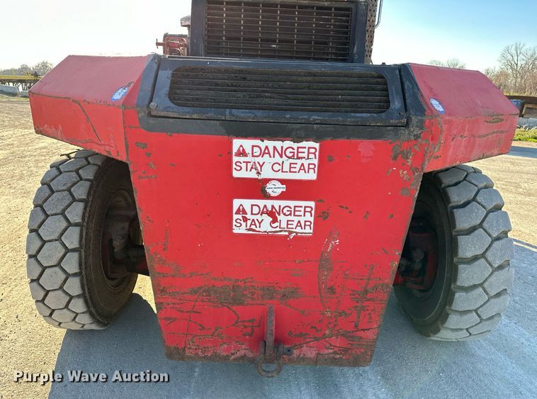 image for item OM9853 1983 Taylor TE-250S forklift