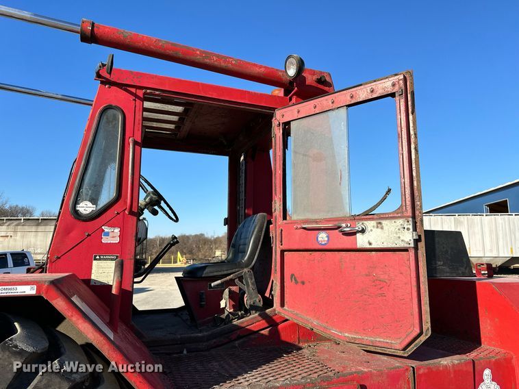 image for item OM9853 1983 Taylor TE-250S forklift