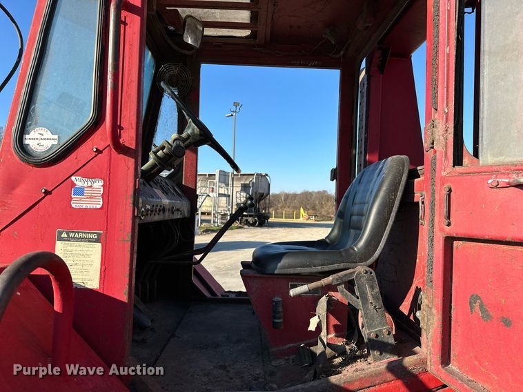 image for item OM9853 1983 Taylor TE-250S forklift