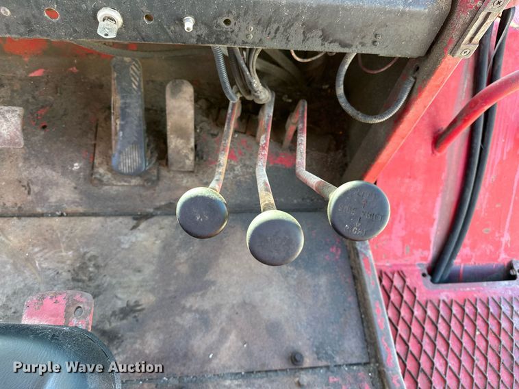 image for item OM9853 1983 Taylor TE-250S forklift