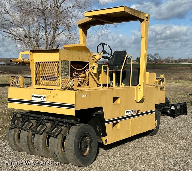 image for item OM9870 1993 Ferguson SP-912 pneumatic roller