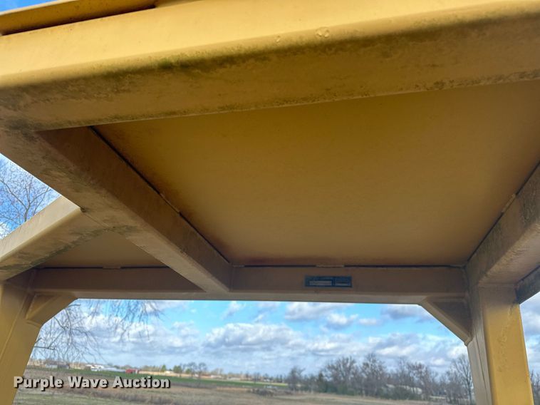 image for item OM9870 1993 Ferguson SP-912 pneumatic roller