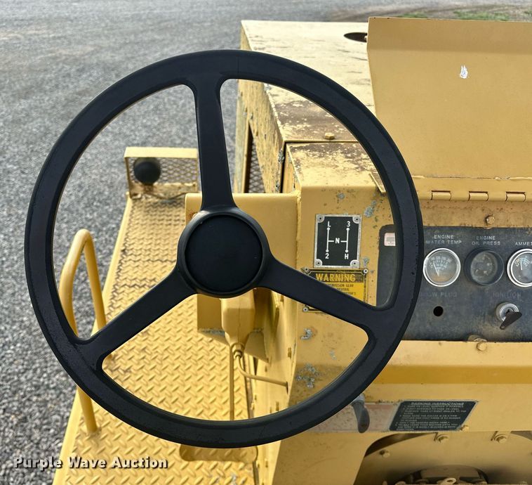 image for item OM9870 1993 Ferguson SP-912 pneumatic roller