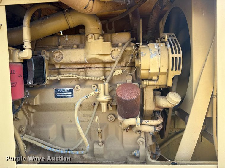 image for item OM9870 1993 Ferguson SP-912 pneumatic roller