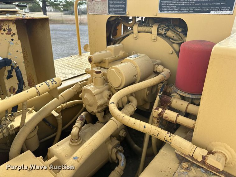 image for item OM9870 1993 Ferguson SP-912 pneumatic roller