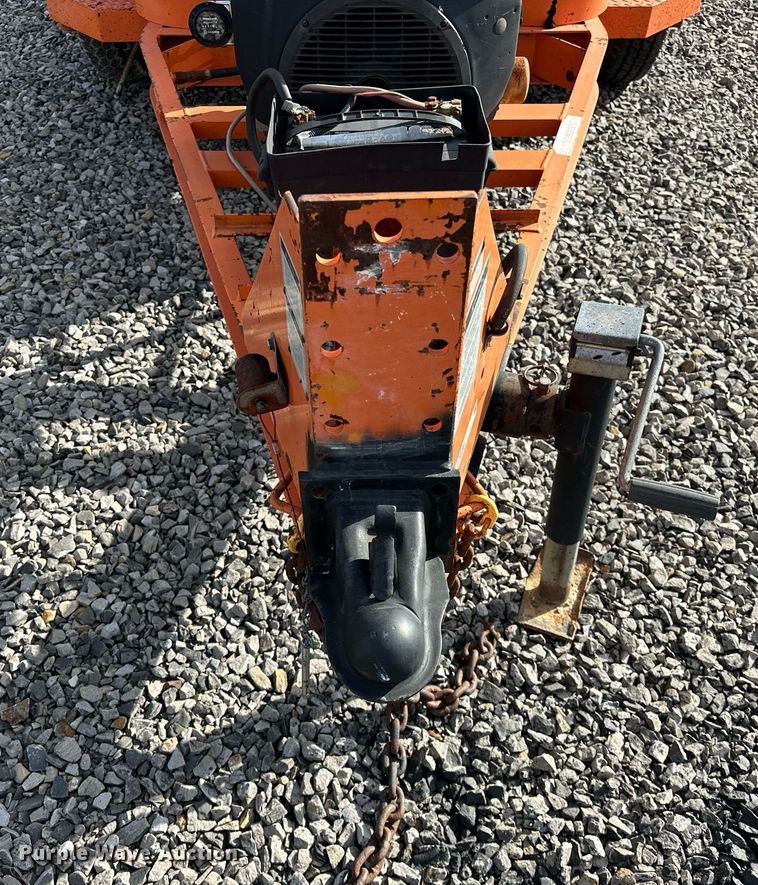 image for item OM9871 1999 Crafco  E-Z Pour 200P pothole patcher