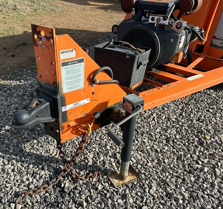 image for item OM9871 1999 Crafco  E-Z Pour 200P pothole patcher