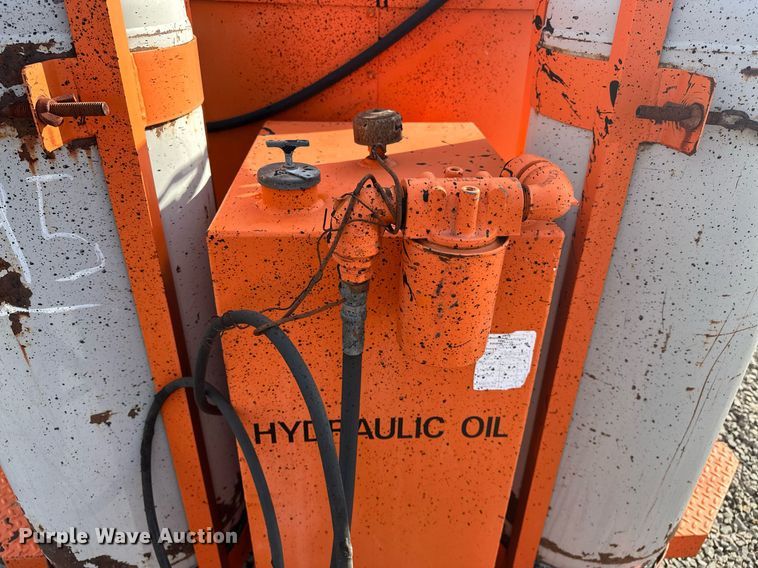 image for item OM9871 1999 Crafco  E-Z Pour 200P pothole patcher