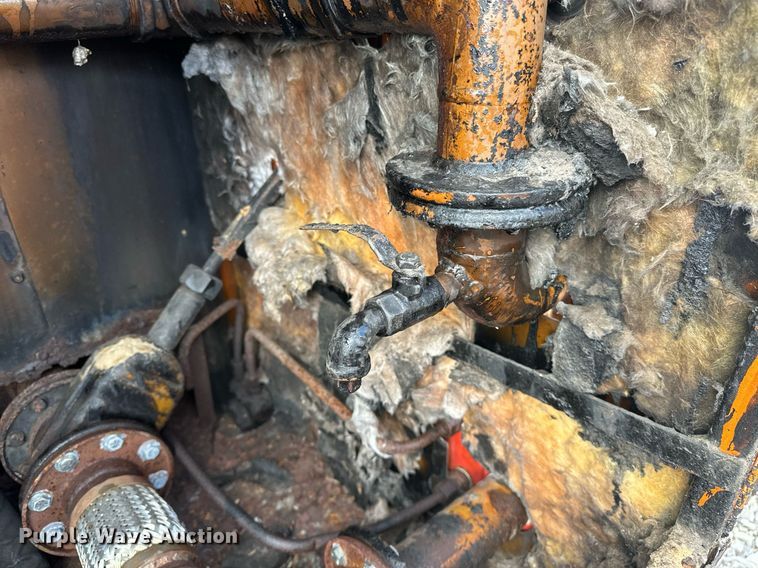 image for item OM9871 1999 Crafco  E-Z Pour 200P pothole patcher