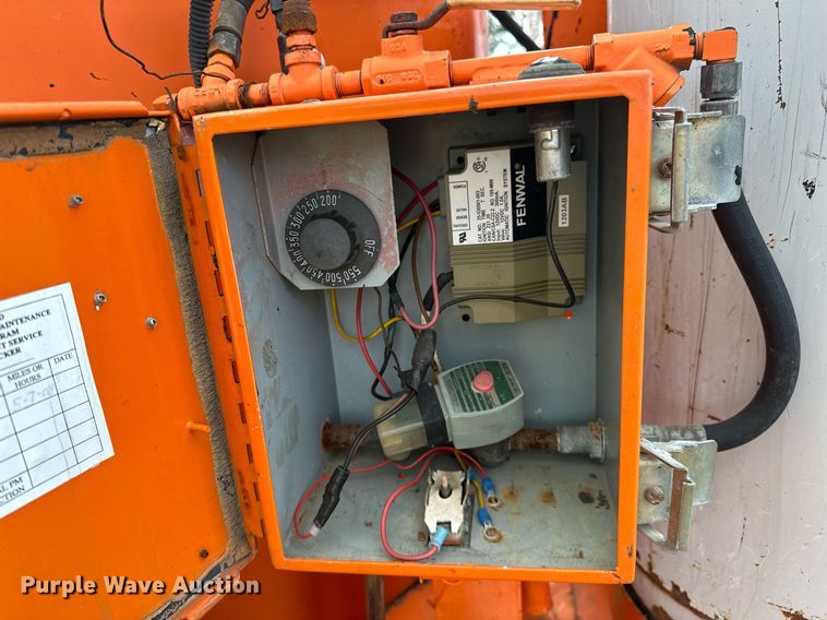 image for item OM9871 1999 Crafco  E-Z Pour 200P pothole patcher