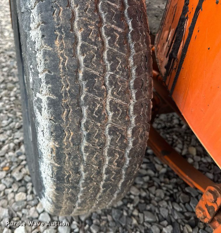 image for item OM9871 1999 Crafco  E-Z Pour 200P pothole patcher