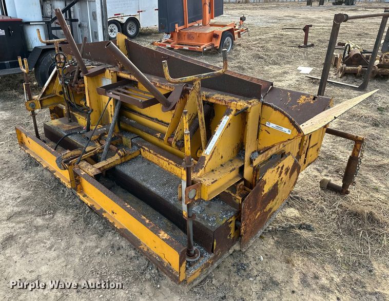 image for item OM9925 Miller  MS708A paver