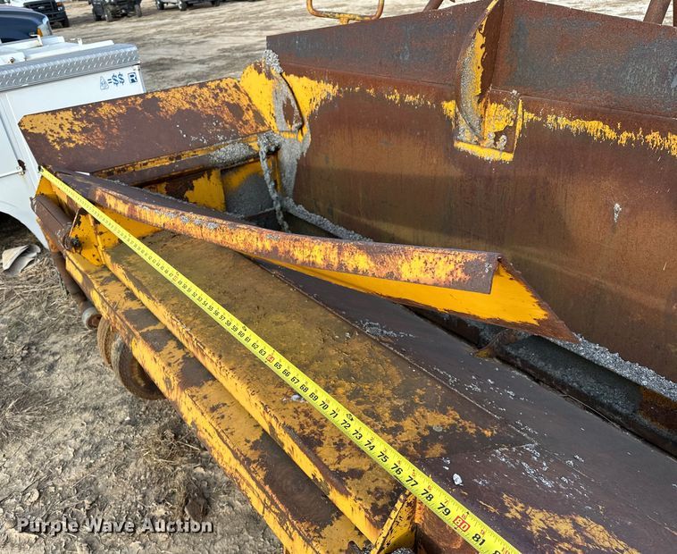 image for item OM9925 Miller  MS708A paver