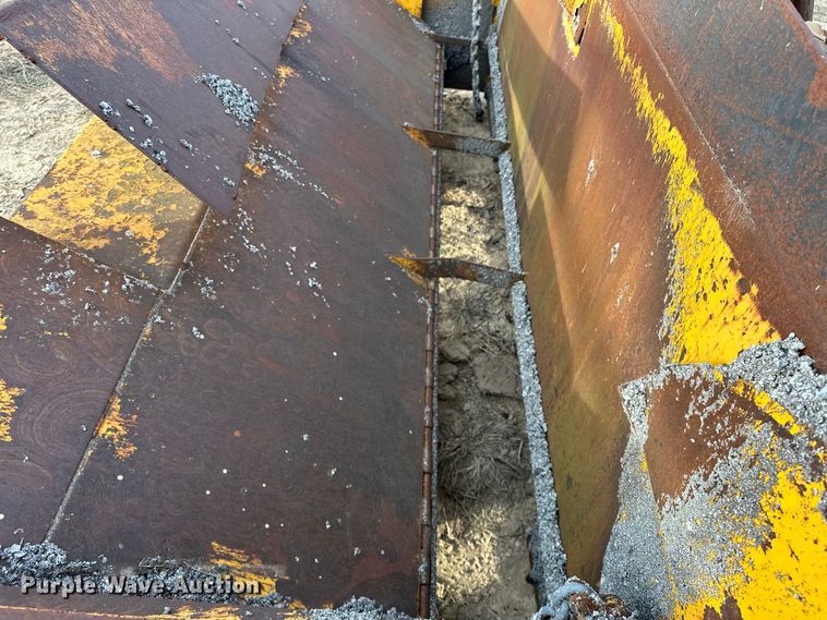 image for item OM9925 Miller  MS708A paver