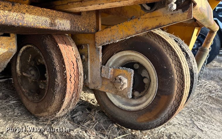 image for item OM9925 Miller  MS708A paver