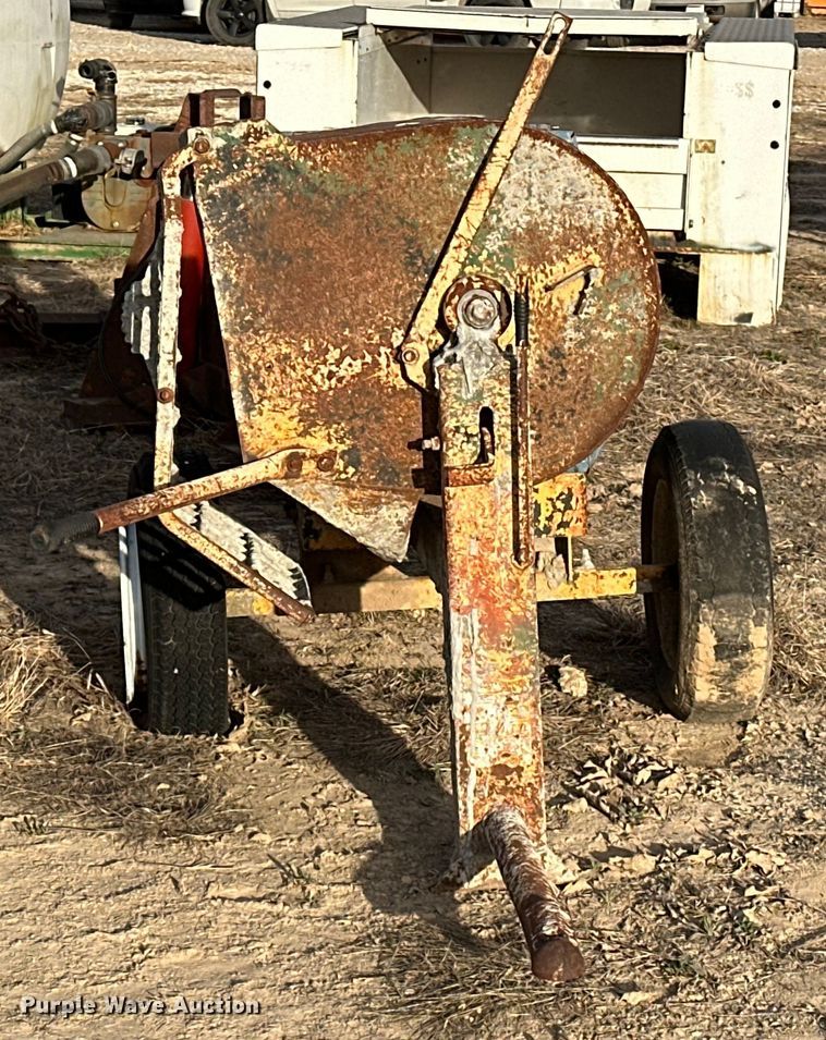 image for item OM9930 Concrete mixer