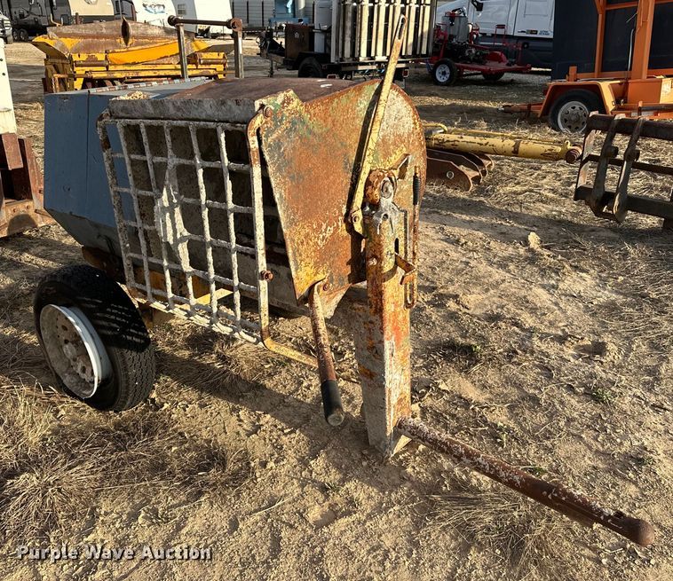 image for item OM9930 Concrete mixer