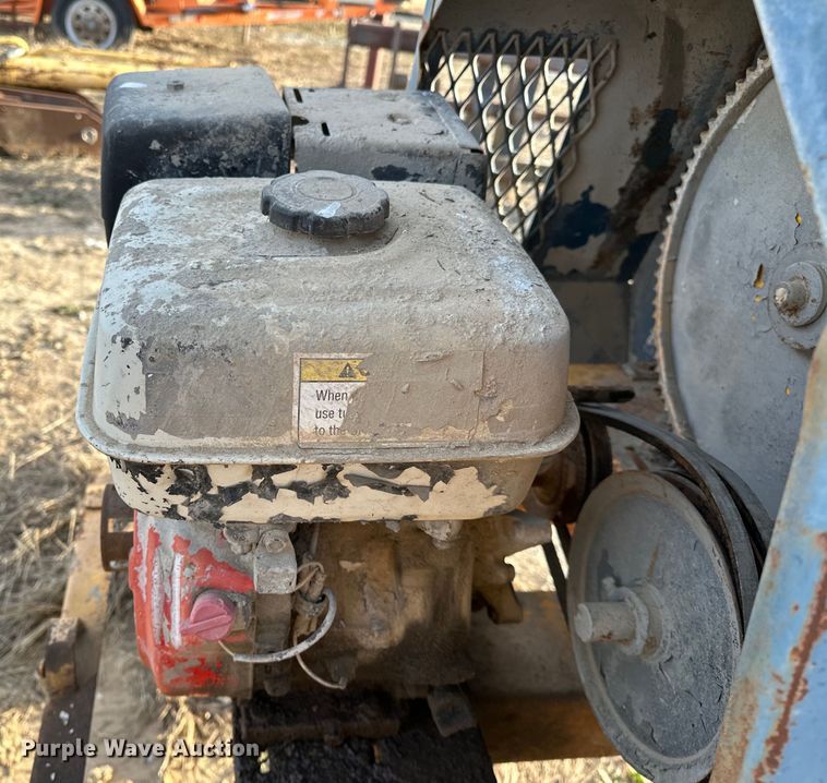 image for item OM9930 Concrete mixer