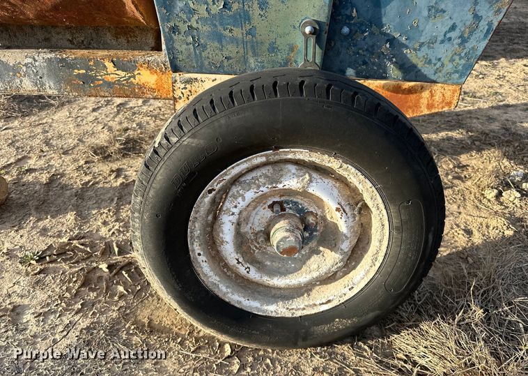 image for item OM9930 Concrete mixer