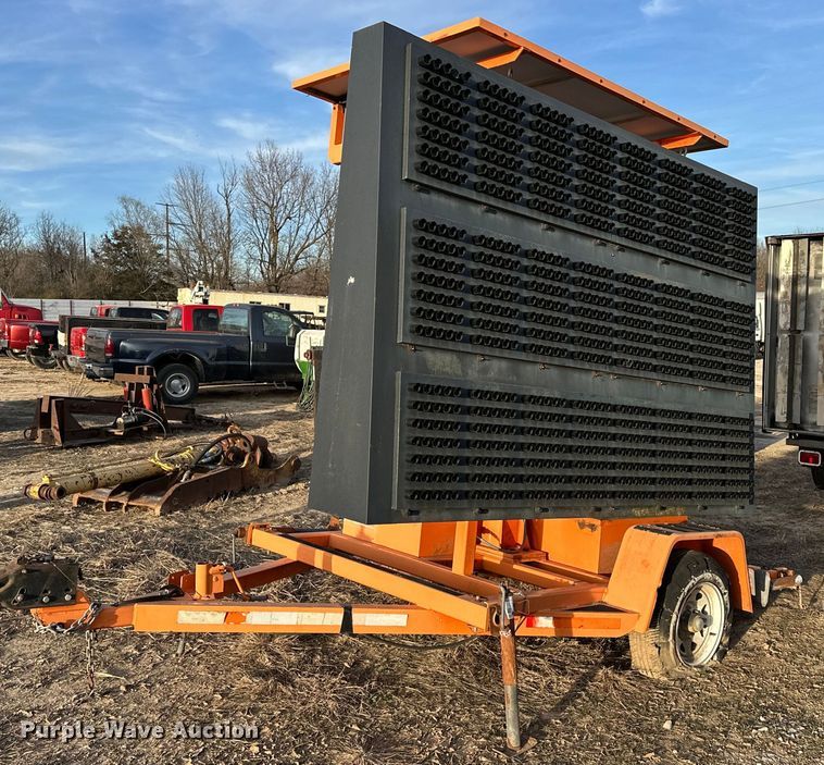 International Traffic Control Products CMS-100 message board trailer in ...