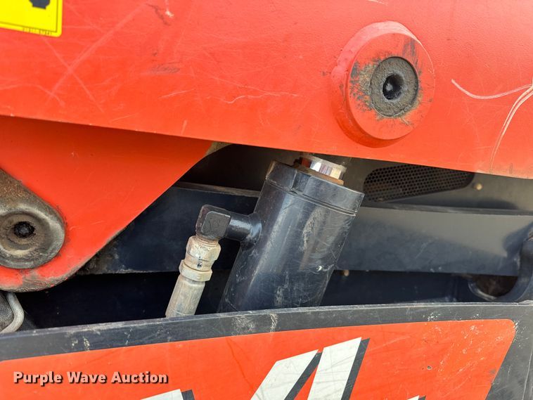 image for item OM9944 2019 Kubota SVL95-2S tracked skid steer loader