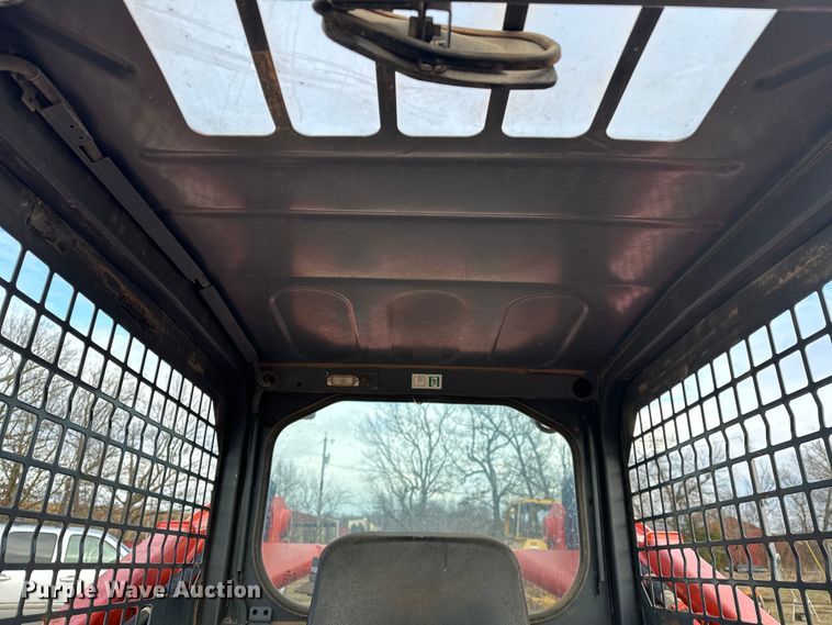 image for item OM9944 2019 Kubota SVL95-2S tracked skid steer loader