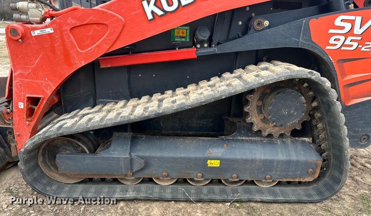 image for item OM9944 2019 Kubota SVL95-2S tracked skid steer loader