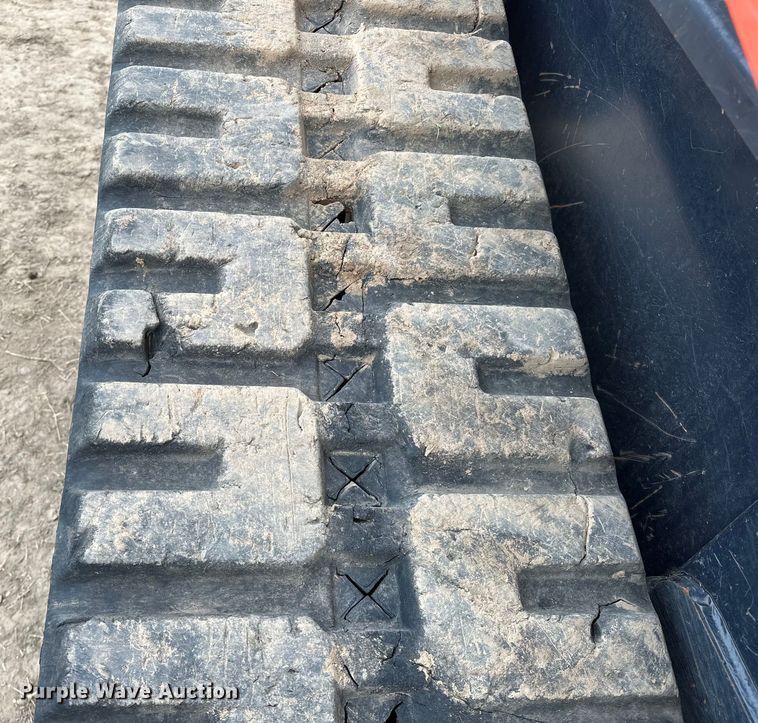 image for item OM9944 2019 Kubota SVL95-2S tracked skid steer loader