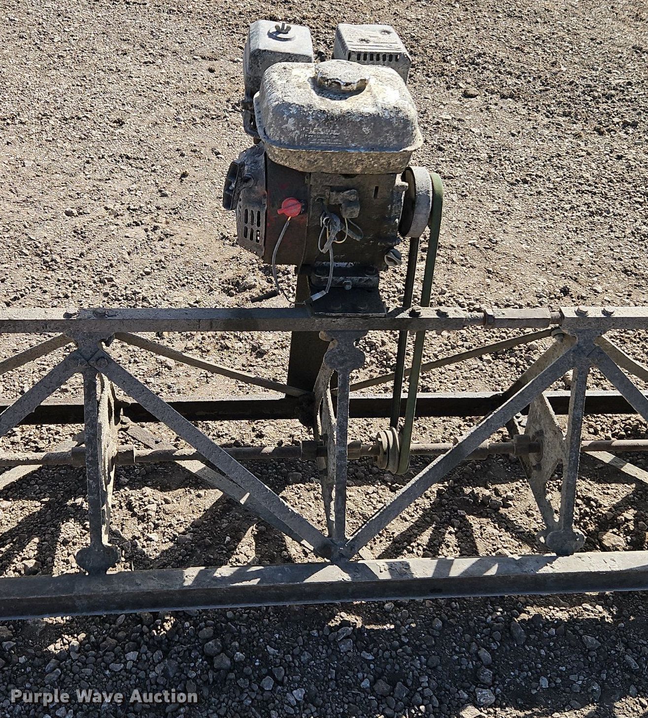 Power screed in La Harpe, KS Item DN7245 for sale Purple Wave