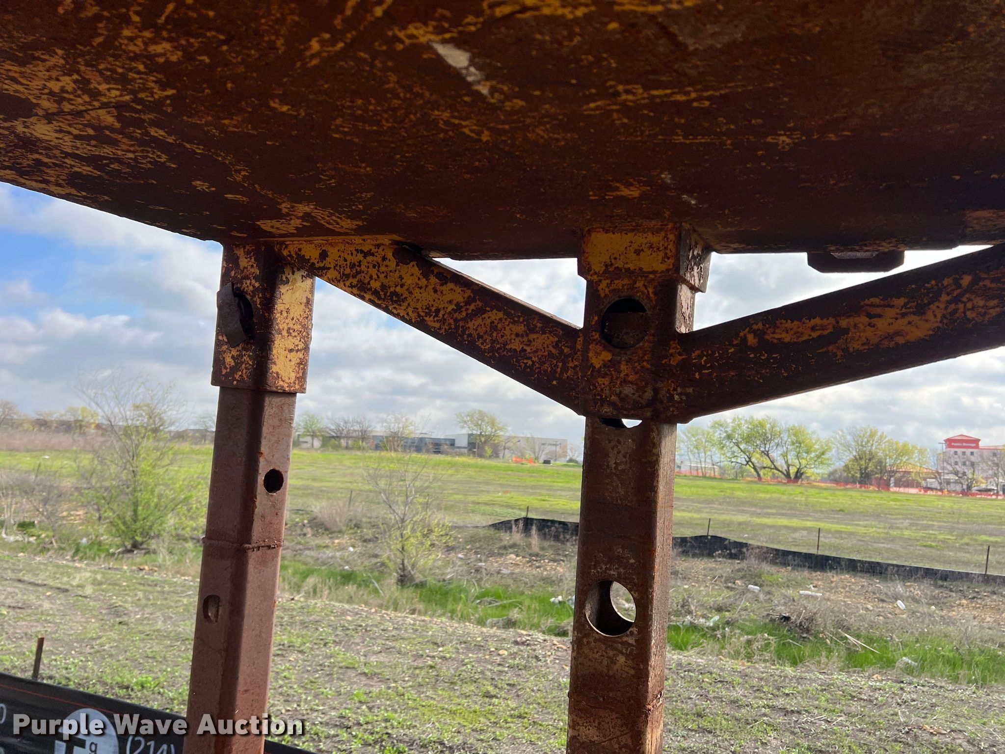 Trench box in Keller, TX Item DS2484 for sale Purple Wave