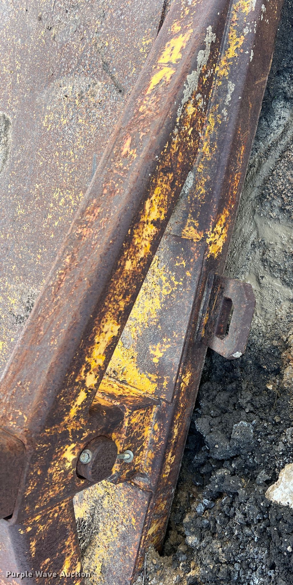 Trench box in Keller, TX Item DS2484 for sale Purple Wave