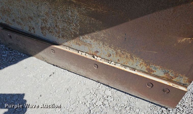 image for item DM1511 1997 International 4900 dump truck