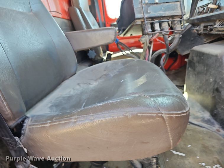 image for item DM1511 1997 International 4900 dump truck