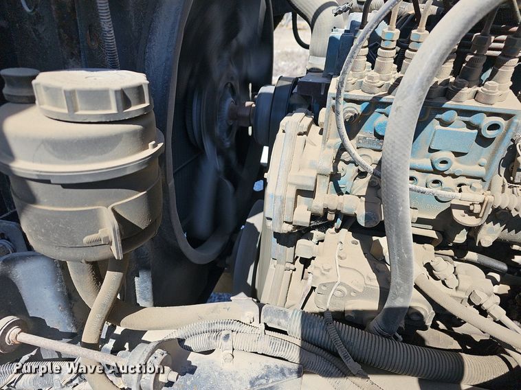 image for item DM1511 1997 International 4900 dump truck