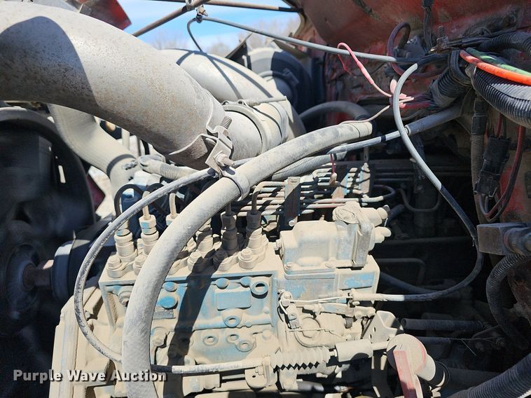 image for item DM1511 1997 International 4900 dump truck