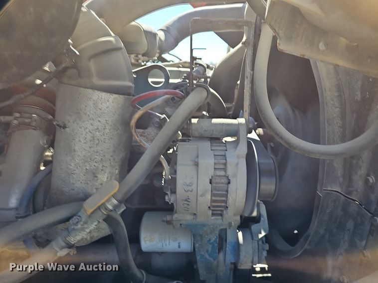 image for item DM1511 1997 International 4900 dump truck