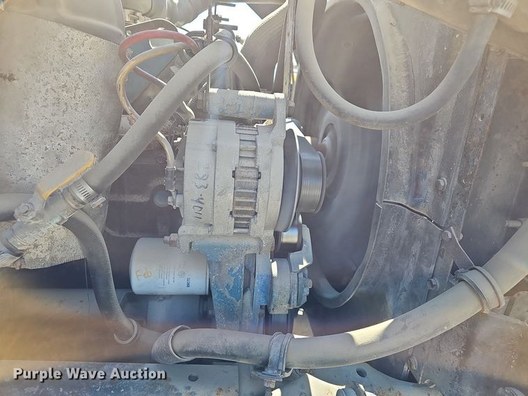 image for item DM1511 1997 International 4900 dump truck