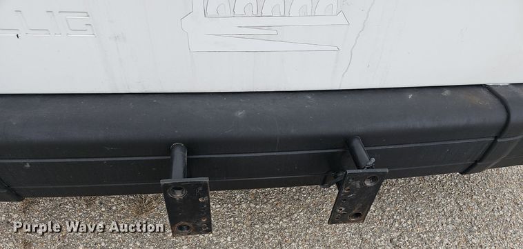 image for item DM1516 2011 Gillig G27B102N4 transit bus