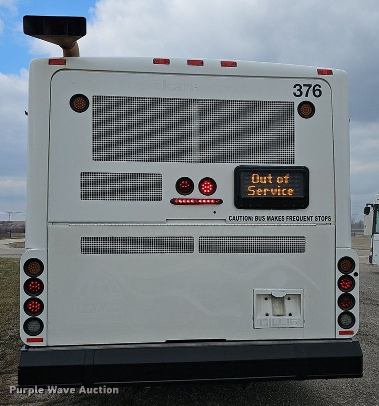 image for item DM1517 2011 Gillig G27B102N4 transit bus