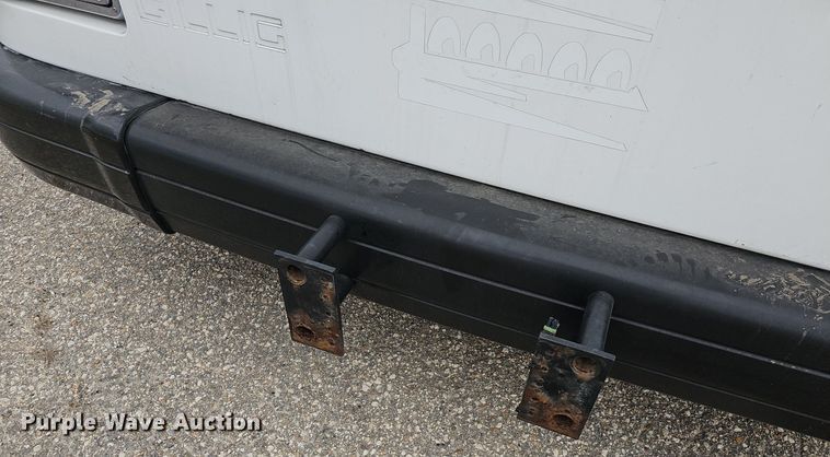 image for item DM1517 2011 Gillig G27B102N4 transit bus