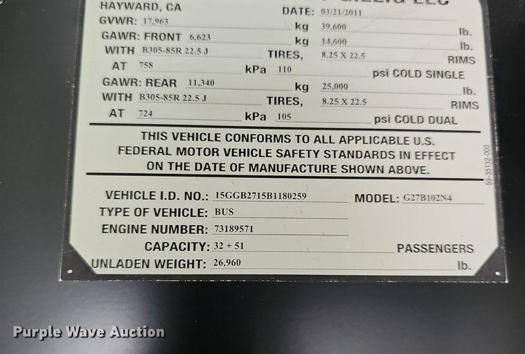 image for item DM1517 2011 Gillig G27B102N4 transit bus