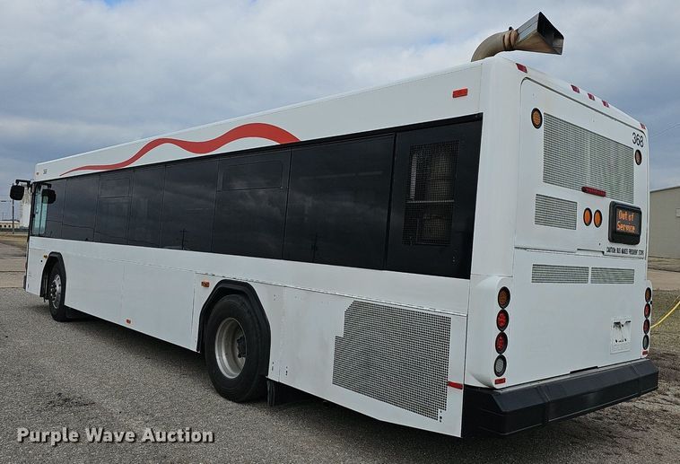 image for item DM1518 2011 Gillig G27B102N4 transit bus