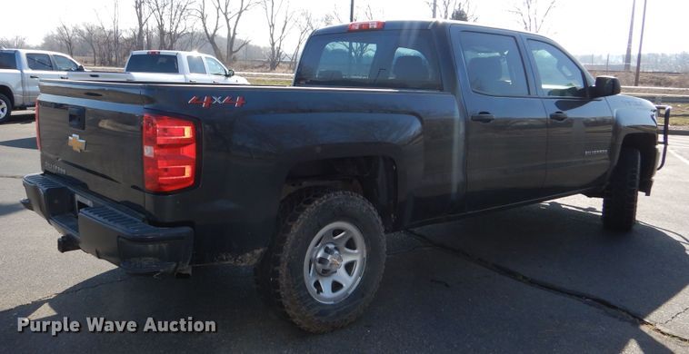 image for item DM1519 2018 Chevy  Silverado 1500 Crew Cab pickup truck