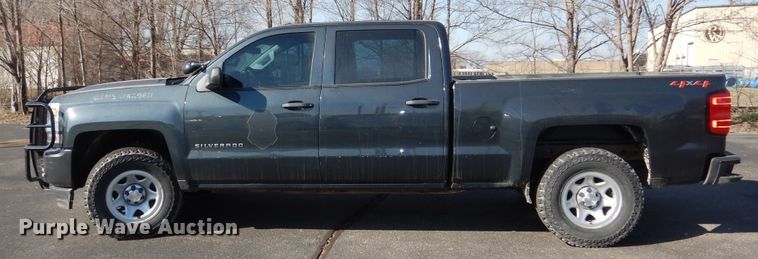 image for item DM1519 2018 Chevy  Silverado 1500 Crew Cab pickup truck