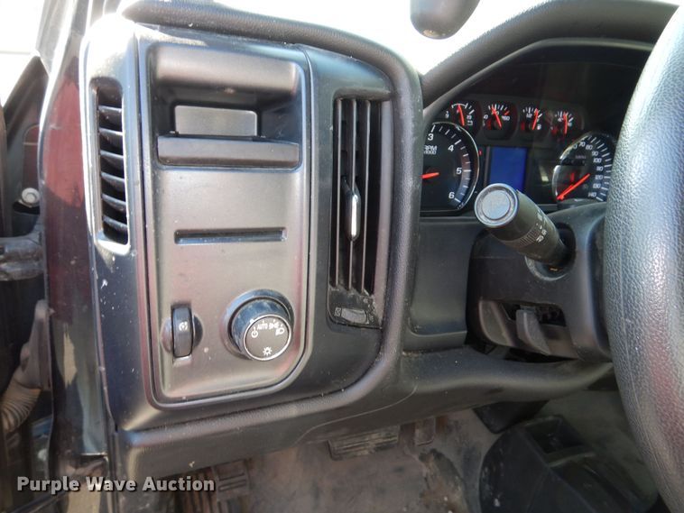 image for item DM1519 2018 Chevy  Silverado 1500 Crew Cab pickup truck