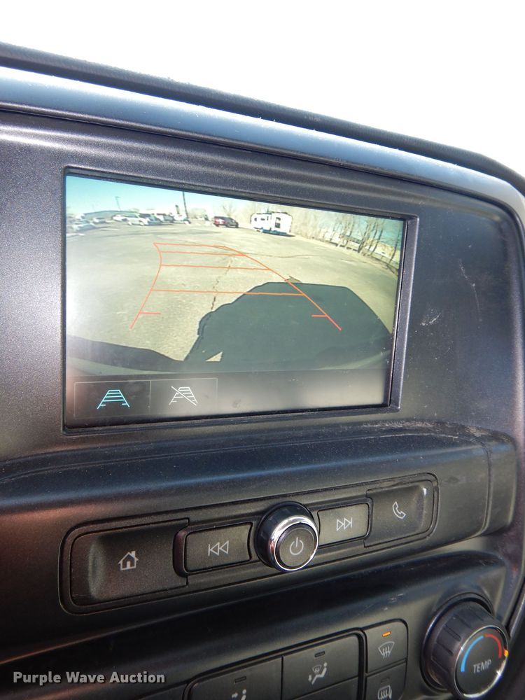 image for item DM1519 2018 Chevy  Silverado 1500 Crew Cab pickup truck